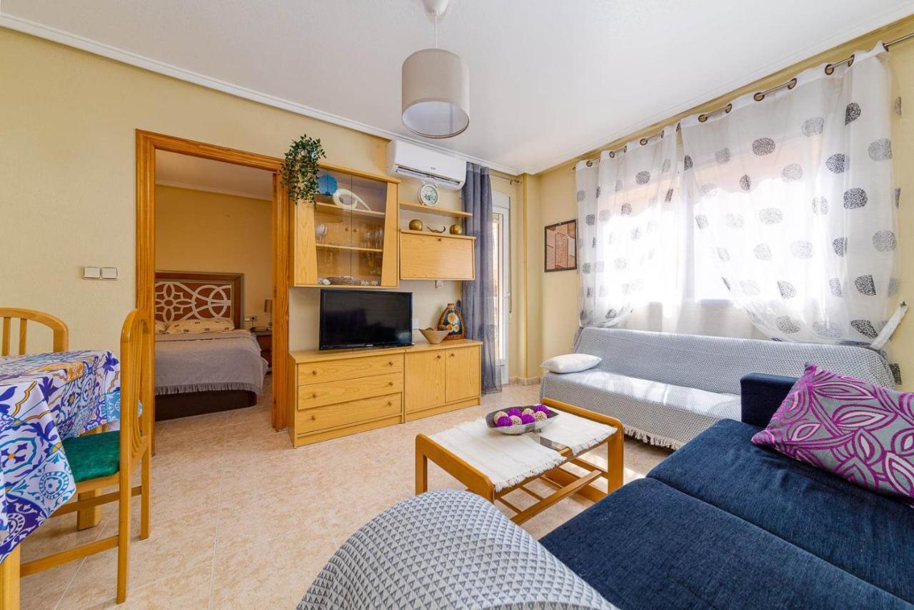 Cozy Appartment Torrevieja At Irina Экстерьер фото